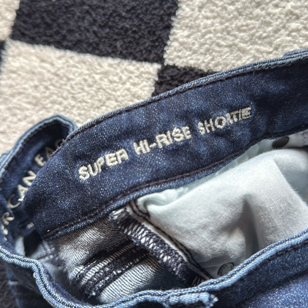 American Eagle Outfitters Dark Blue Super Hi-Rise Shortie Size 4 - Picture 3 of 4